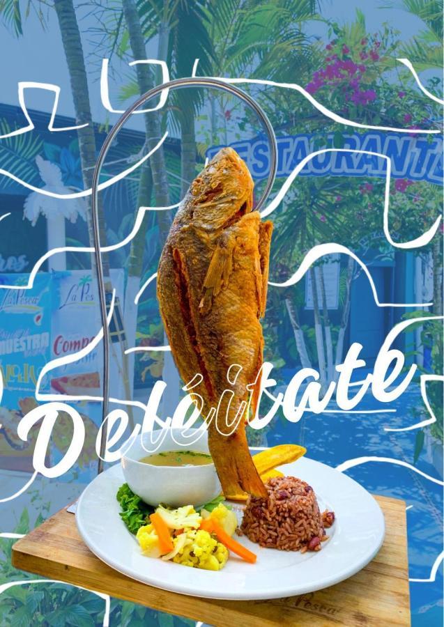 Restaurante Y Hotel “La Pesca” Puerto Barrios Kültér fotó